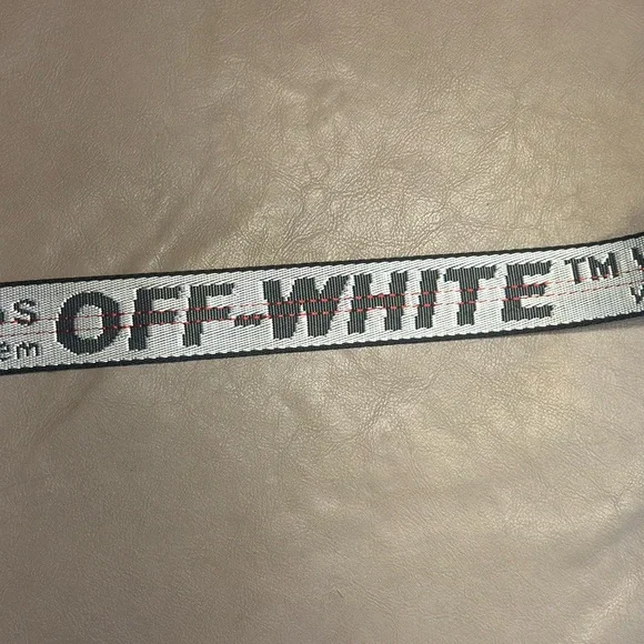 Authentic OFF-WHITE White Industrial Belt Long 200cm Black Hardware Made Italy - Picture 8 of 9